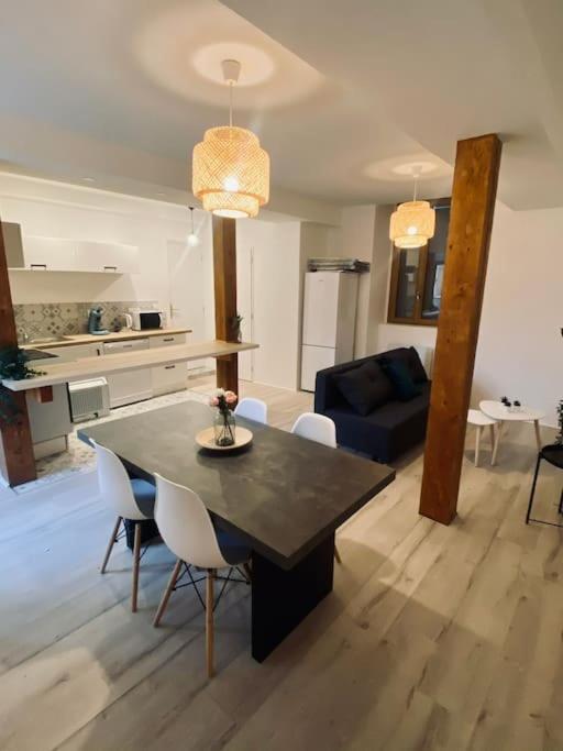 Bel Appart Proche Centre Ville, Thermes, Casino Bagneres-de-Bigorre Luaran gambar